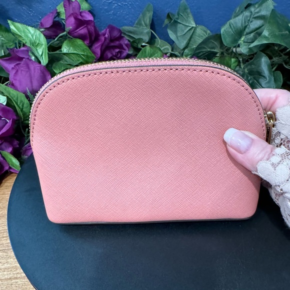 NWT Michael Kors Women’s Jet Set Travel Pouch Rose leather - Picture 3 of 7